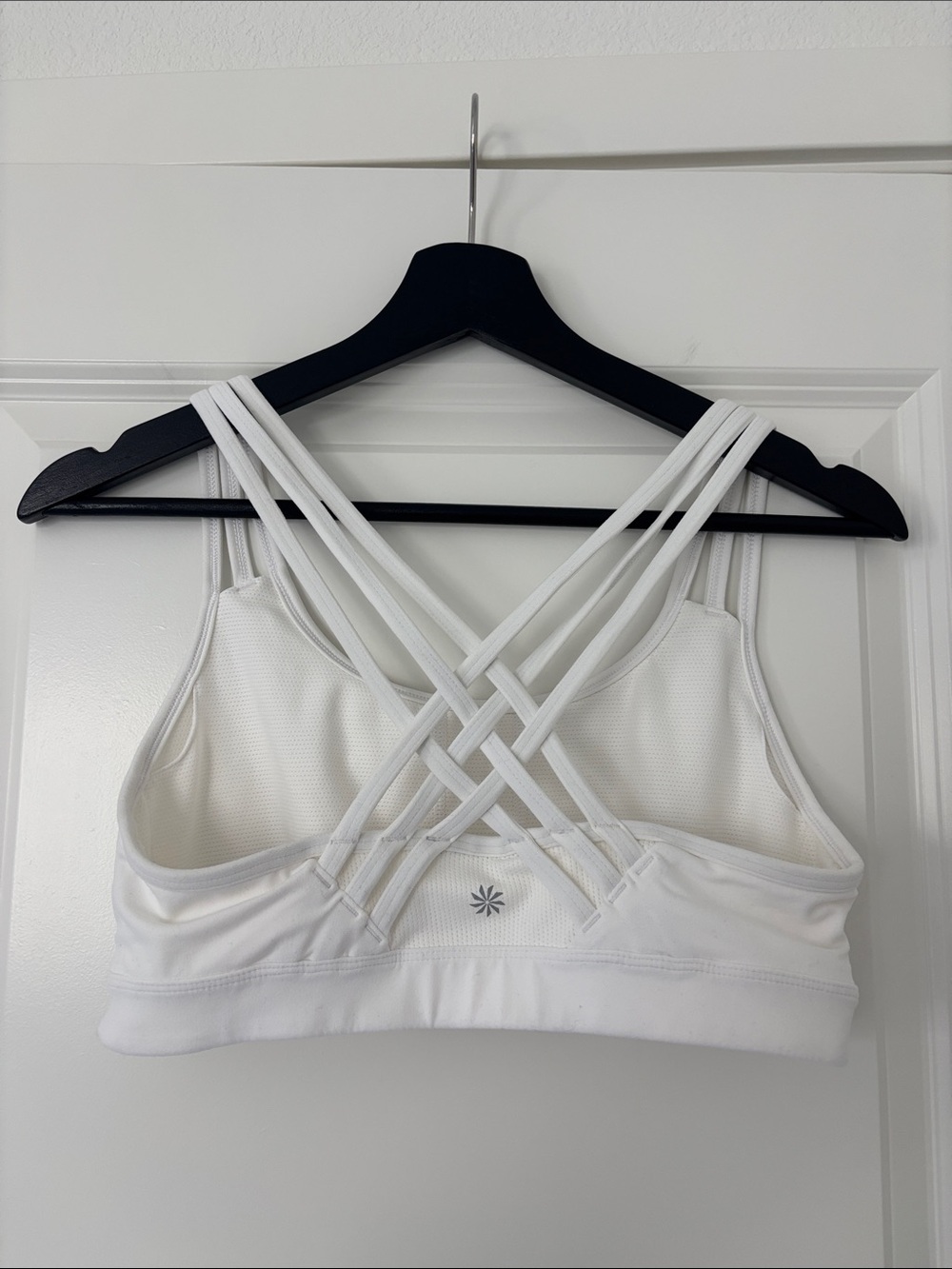 Athleta Fully Focused White Sports Bra - Picture 4 of 4